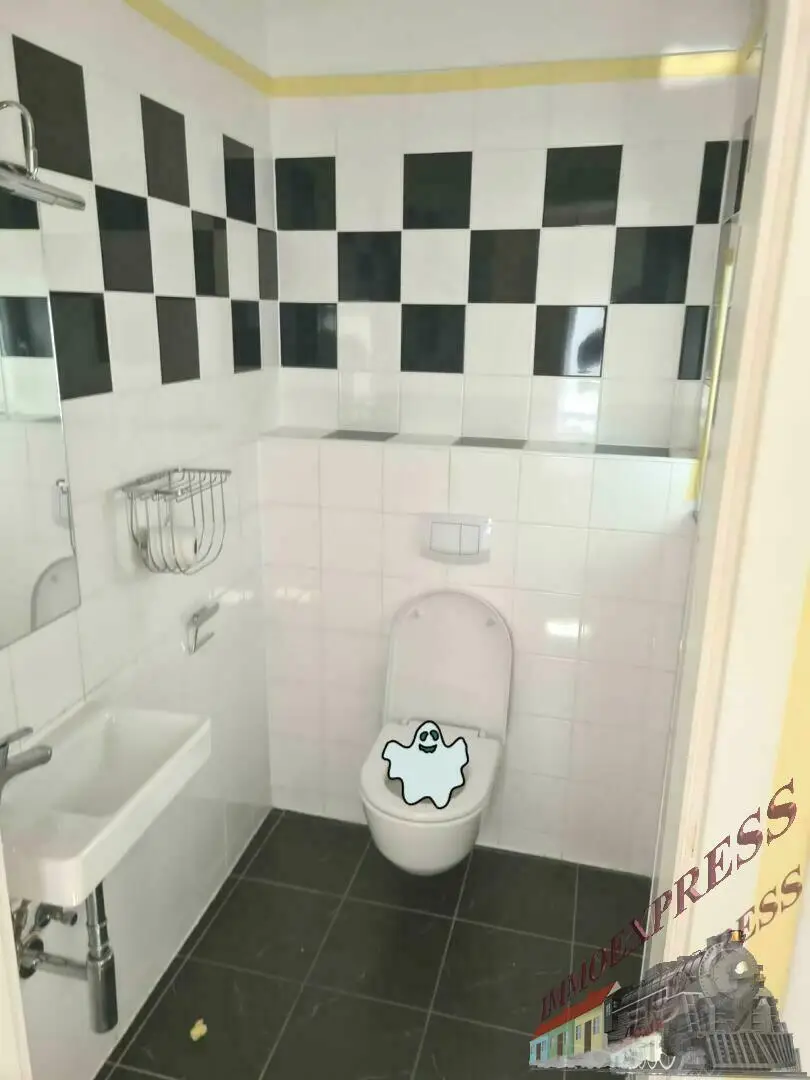 Unbefristete 3-Zimmer Dachgeschoßwohnung mit 20 m² Terrasse , inkl. HK und WW