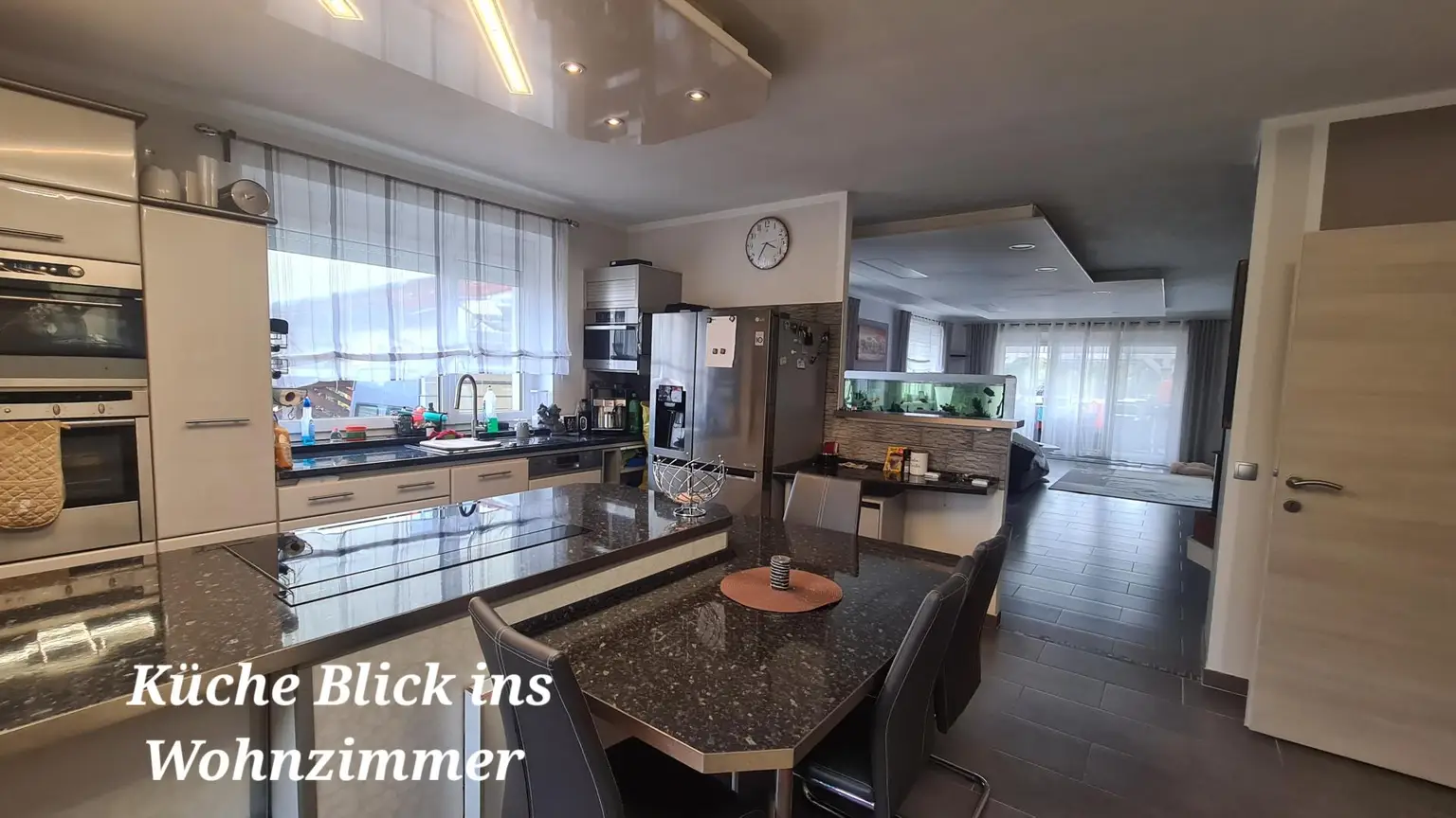 Modernisiertes Einfamilienhaus mit XXL Terrasse, Pool u.v.m.