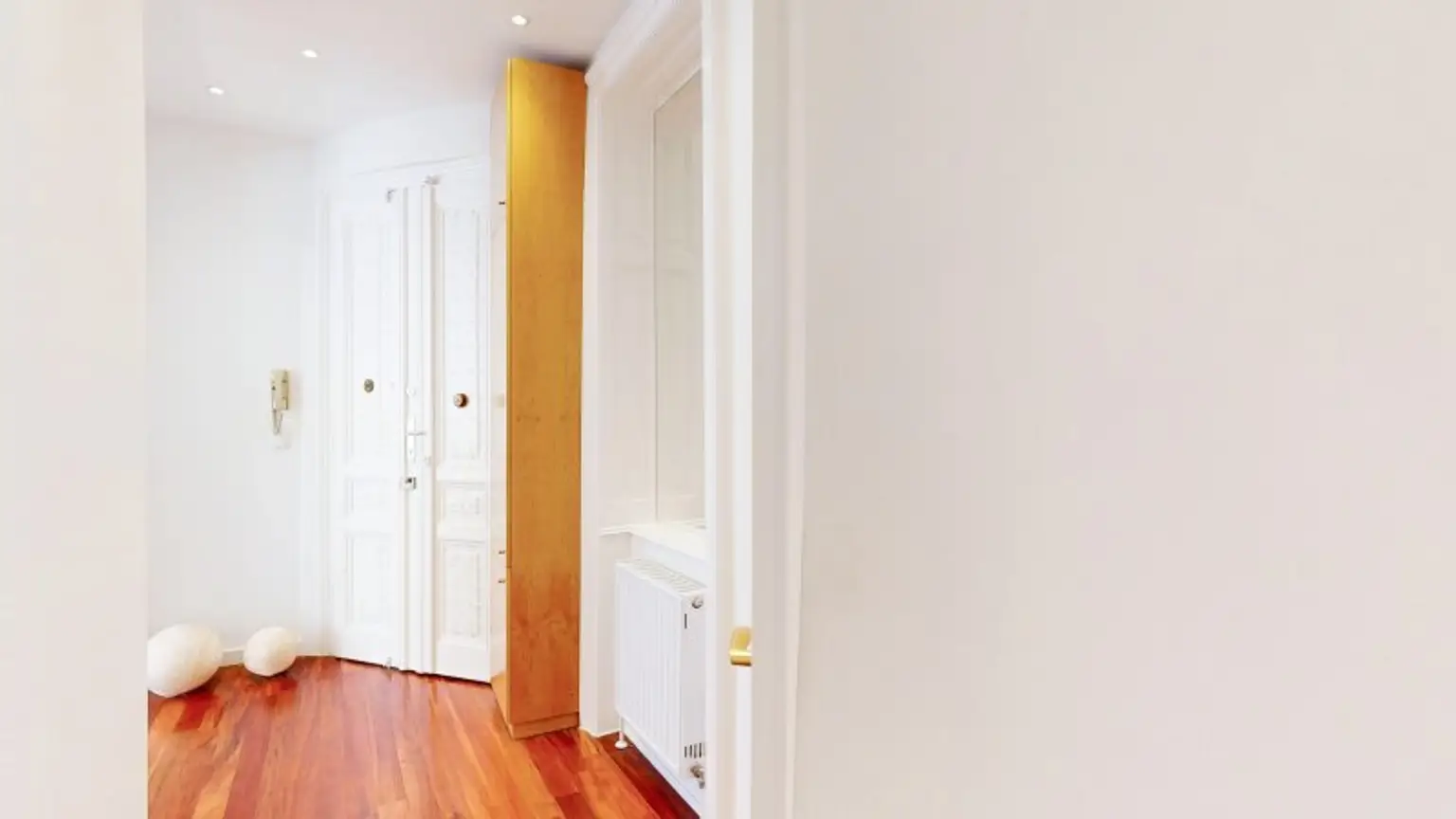 Büro/Praxis im klassischen Altbau | 85 m² mit 2 Räumen | sehr gute Infrastruktur