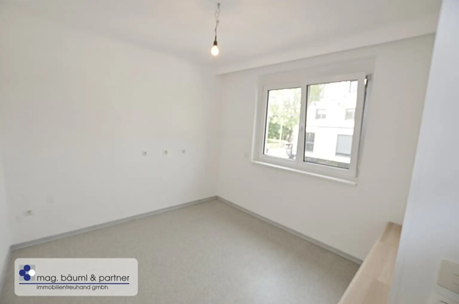 HAUS IN KAGRAN - 9 ZIMMER - WG GEEIGNET