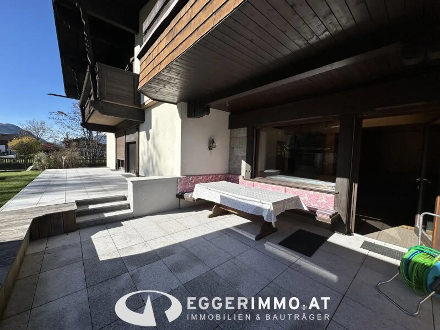 Spacious Detached House with Garconniere in Country House Style with Large Garden for Rent