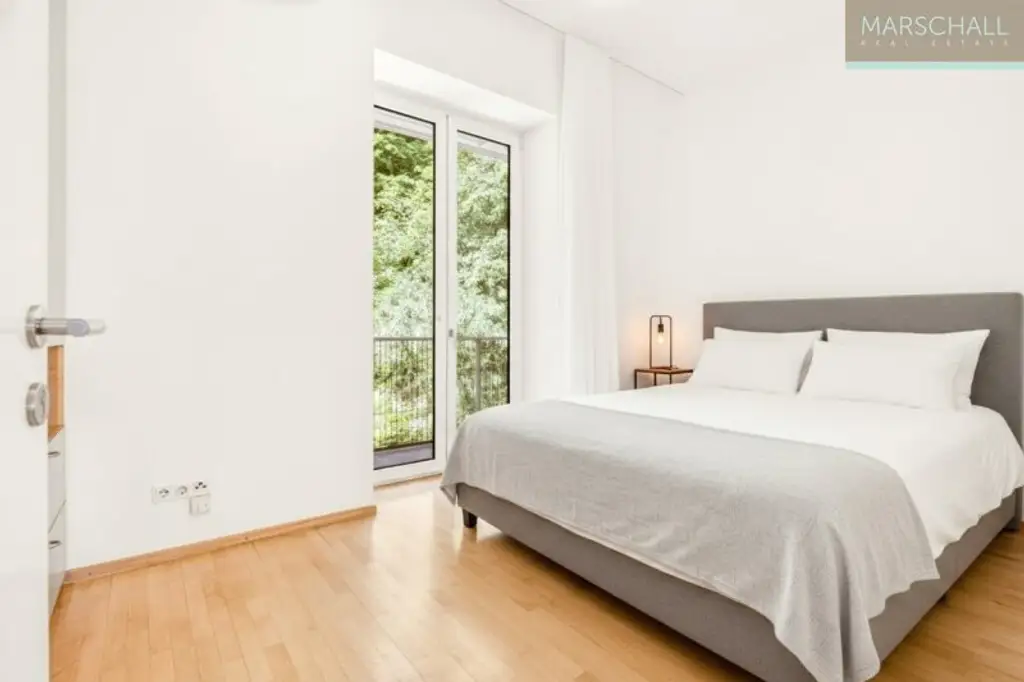 Elegantes Anwesen mit großzügigem Grundbesitz (11.045 m²) zur Vermietung