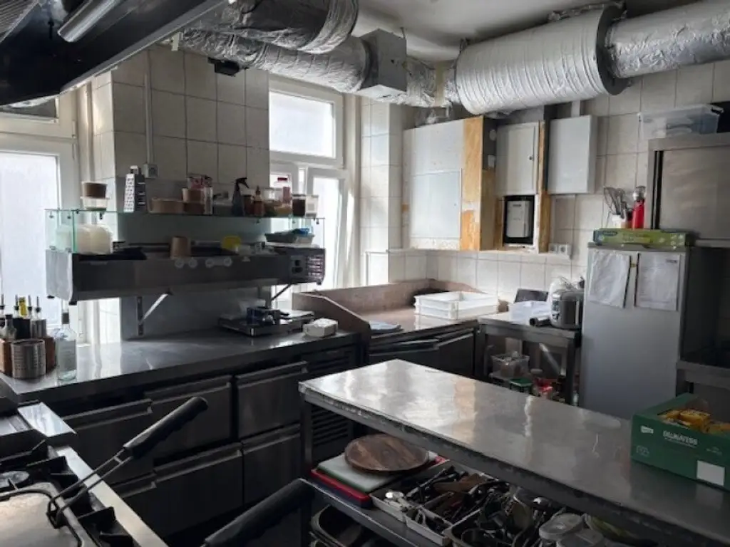 Cafe Restaurant-Konditorei-Eissalon-Catering