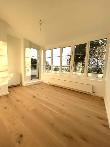 Wohnen mit Weitblick: Stilvolle 2-Ebenen-Wohnung mit Terrassen in der Sieveringerstraße