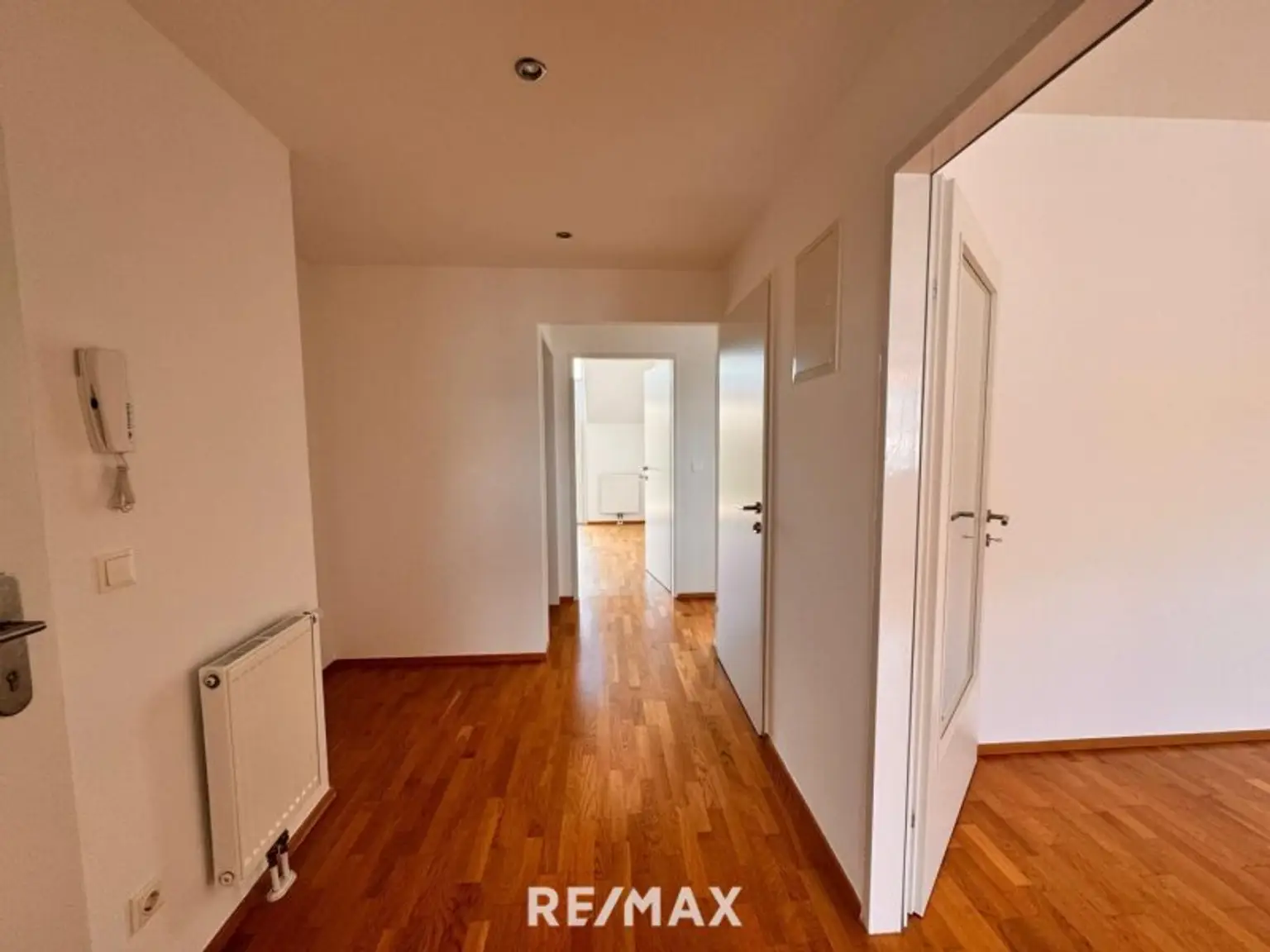 Wohnen in Döbling: Helle 3-Zimmer-Wohnung mit Balkon und Terrasse