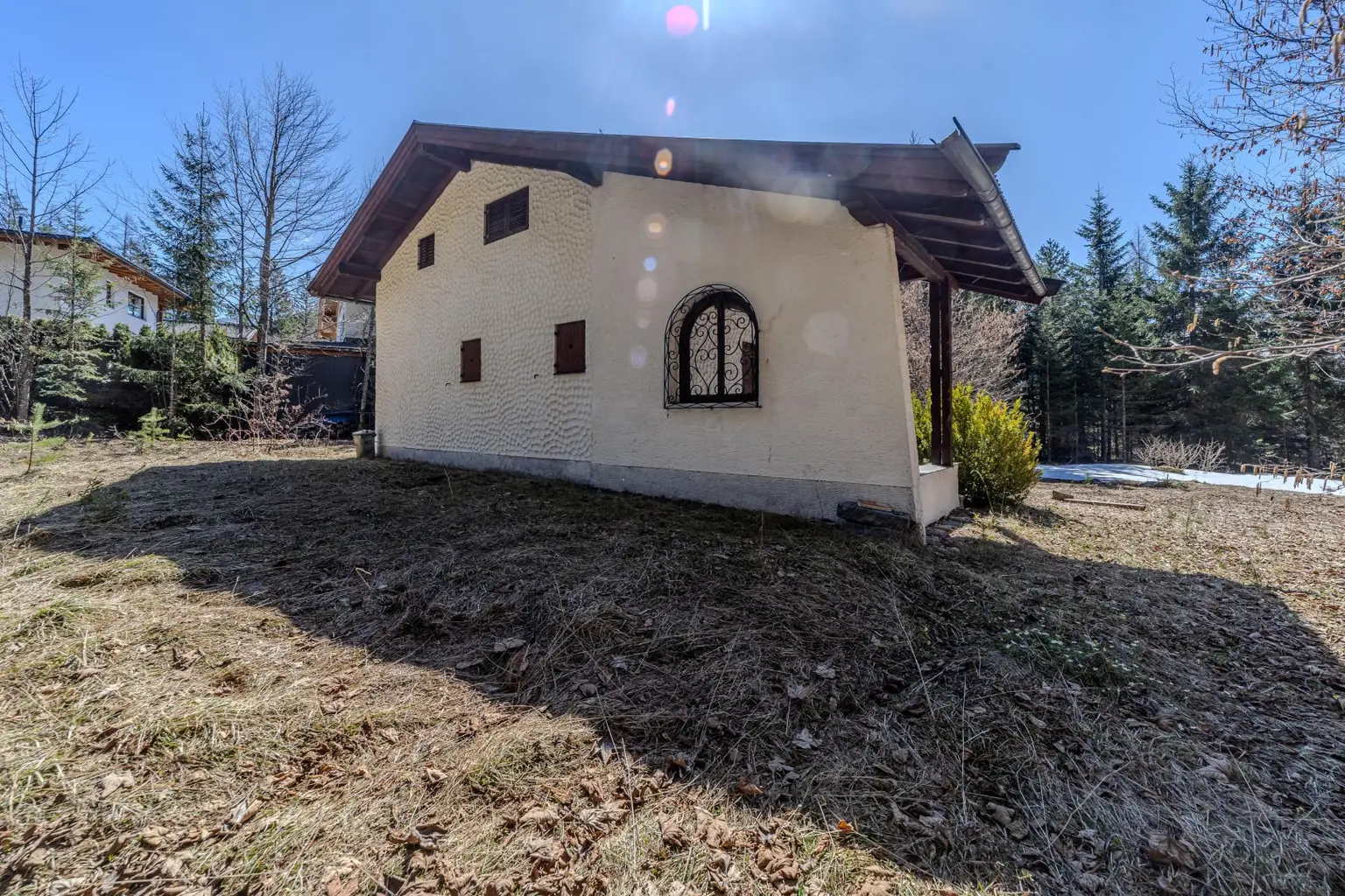 Baugrundstück mit Altbestand/Freizeitwohnsitz