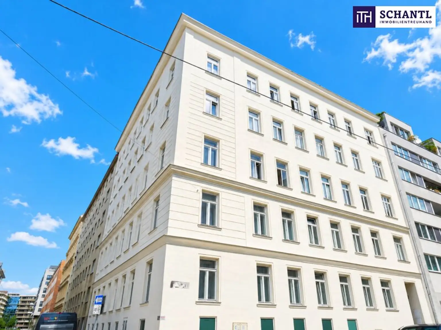 TOP Gelegenheit! Großes Potential im Dachgeschoss + Renoviertes Zinshaus - aktuell sehr gut bis 2028 vermietet! Danach 90% Leerstand!