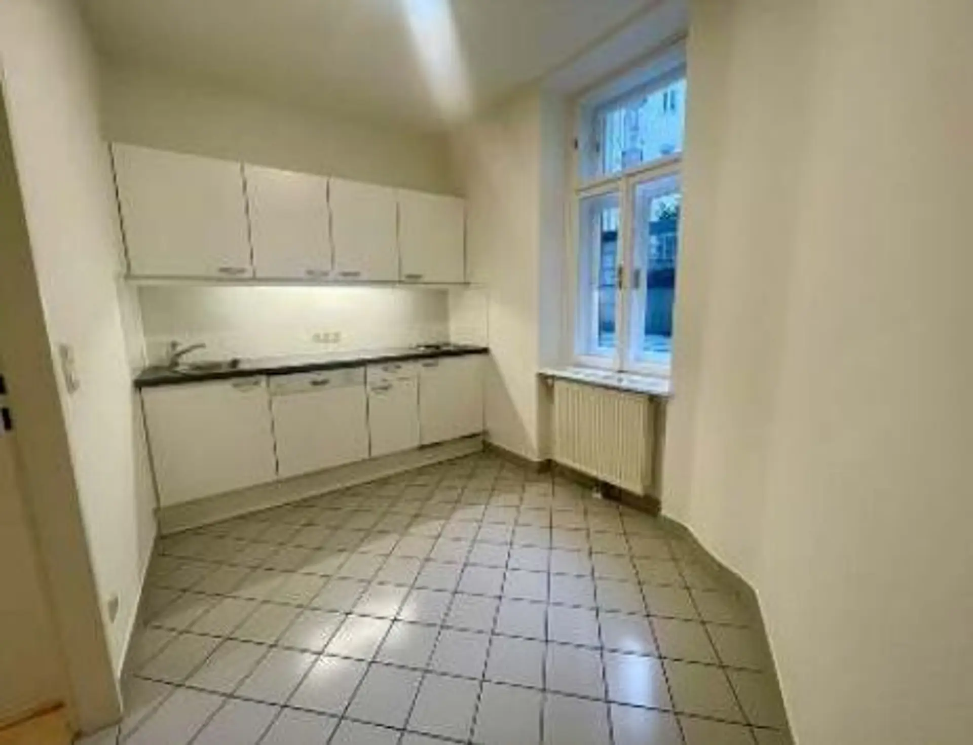1080 Wien, Pfeilgasse 8 Teeküche