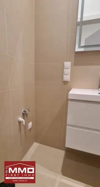TOP-ERSTBEZUG! ERDGESCHOSSWOHNUNG MIT OPTIMALER AUSSTATTUNG UND AUFTEILUNG!