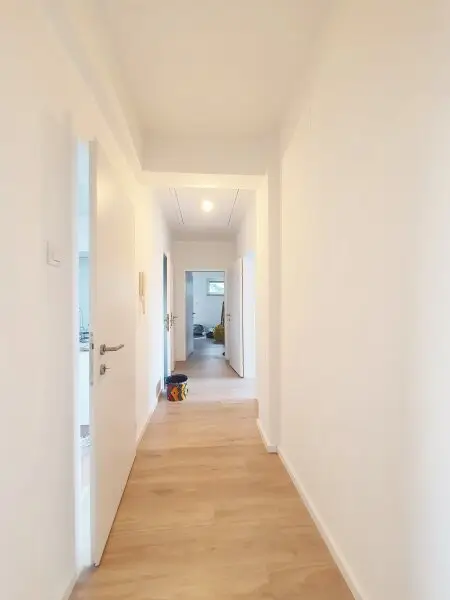 ++TOP++ Seltene Gelegenheit!  Charmantes Einfamilienhaus auf 898 m2 Grundstück - großer Garten!  Sehr ruhig und ZENTRAL gelegen mit eigene Garage!  TOP Anlage +++