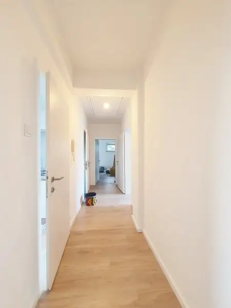 ++TOP++ Seltene Gelegenheit!  Charmantes Einfamilienhaus auf 898 m2 Grundstück - großer Garten!  Sehr ruhig und ZENTRAL gelegen mit eigene Garage!  TOP Anlage +++