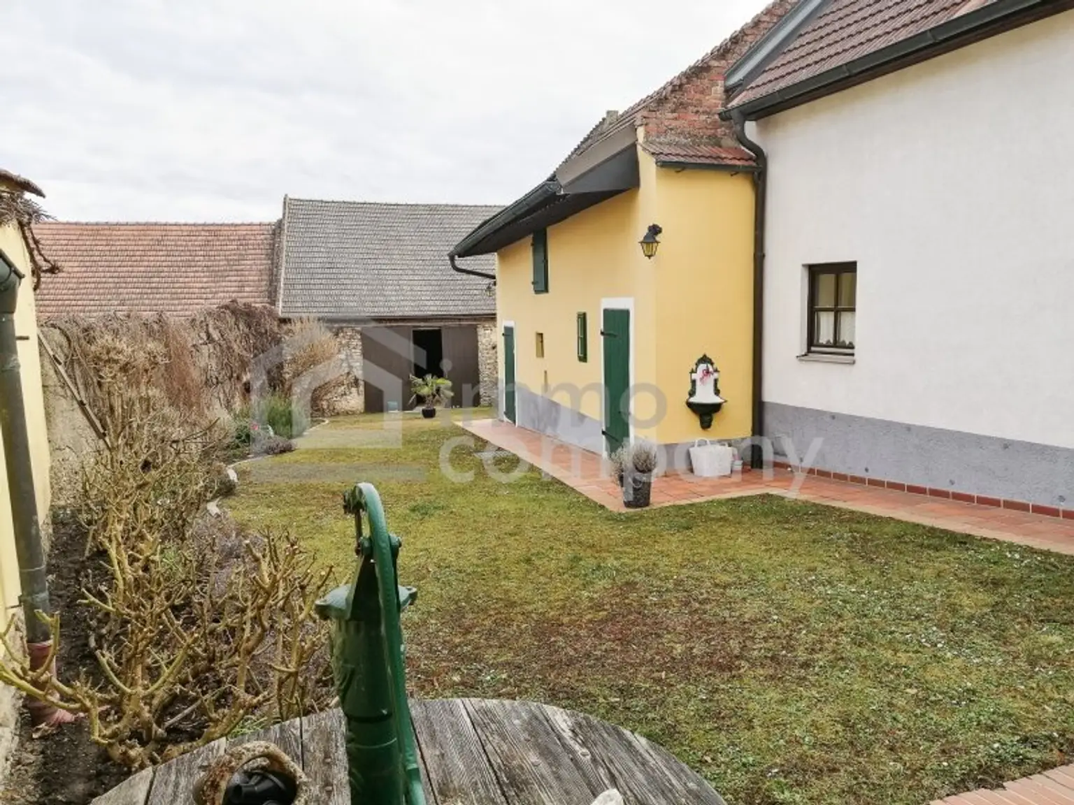 Einzigartiger Streckhof  - liebevoll gepflegt!