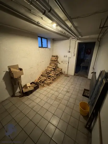 Einfamilienhaus mit Garten, Garage zu vermieten