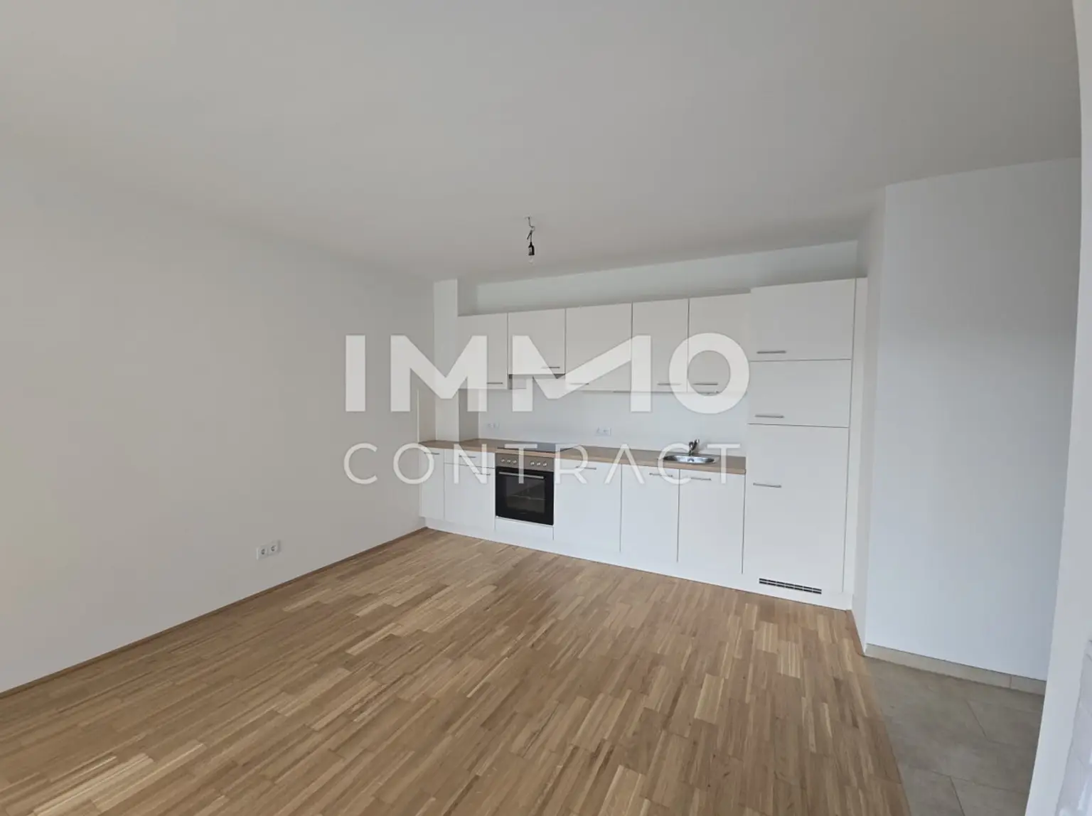 Neuwertige - geförderte 2 Zimmer Wohnung  mit Balkon in zentraler Lage - Idlhofgasse 70 - Top 24