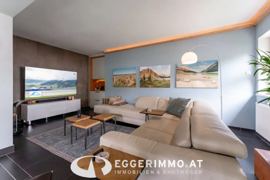 Living and Renting in the Heart of Kaprun – Exclusive Multi-Family House with Separate Apartment