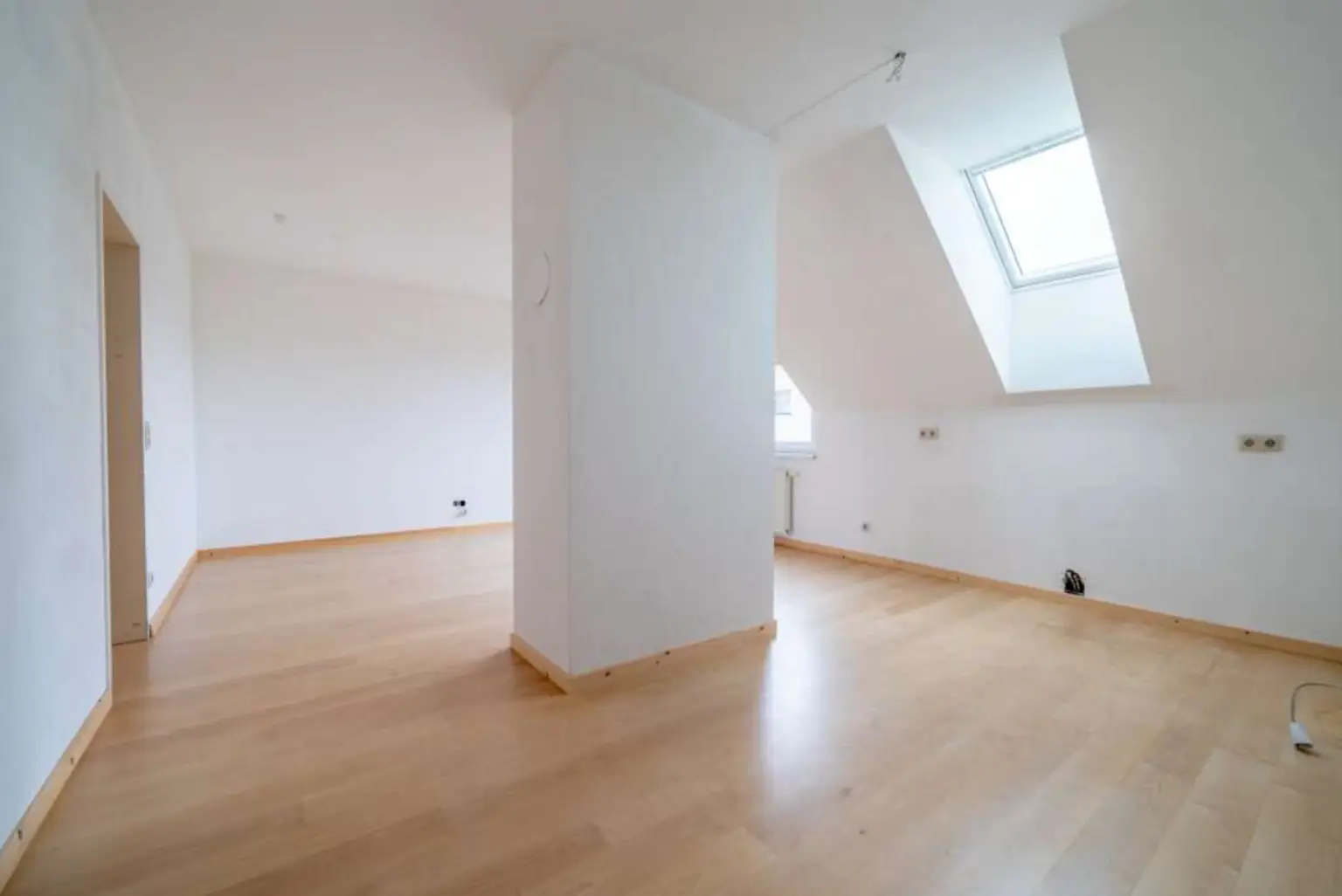 Gemütliche Dachgeschosswohnung mit Balkon