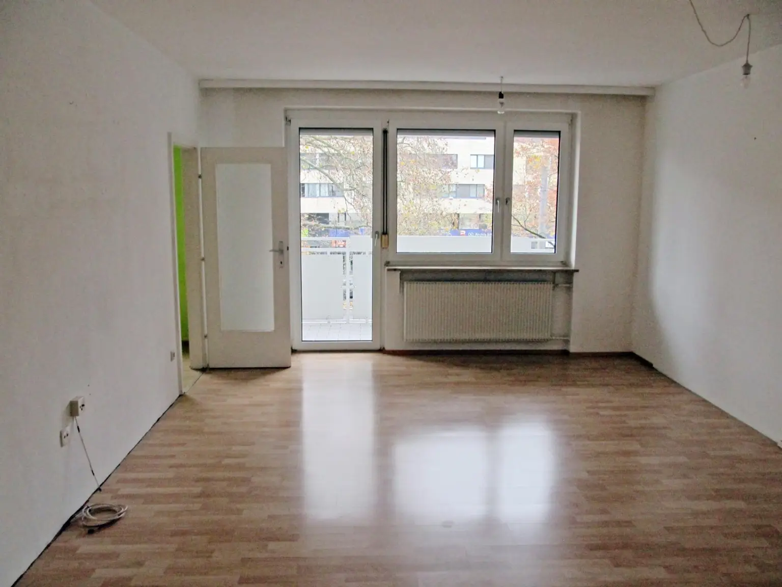 Schöne 3-Zimmerwohnung mit Loggia nähe Tabakfabrik! Gruberstraße!