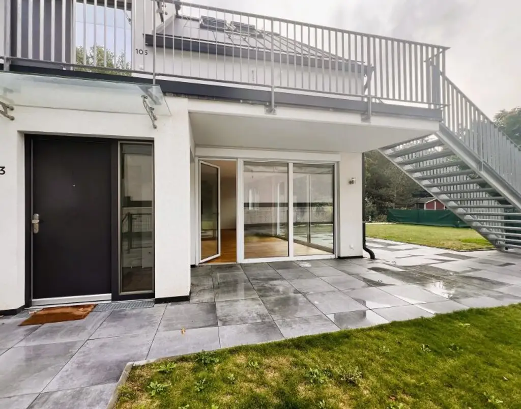 Sehr schöne Familienwohnung mit Terrasse und  großer Gartenfläche (T 1.3 /  EG)