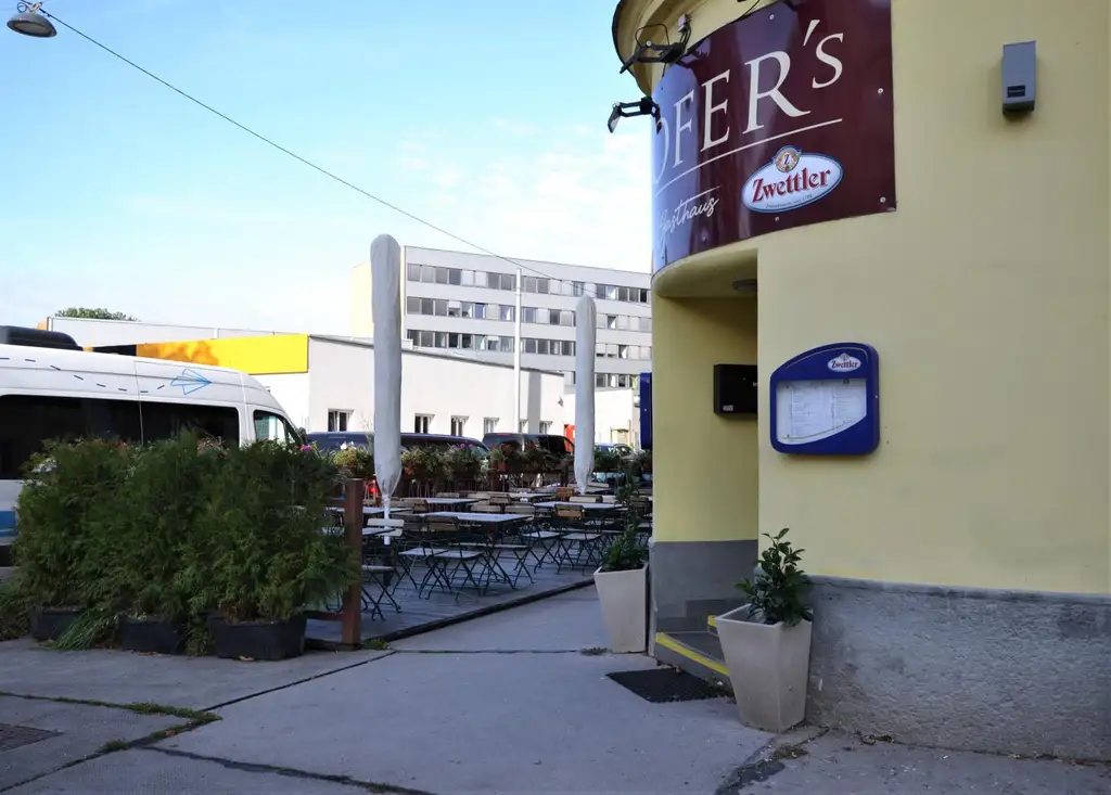 Original Wiener Gasthaus – Traditionsbetrieb im 20. Bezirk!