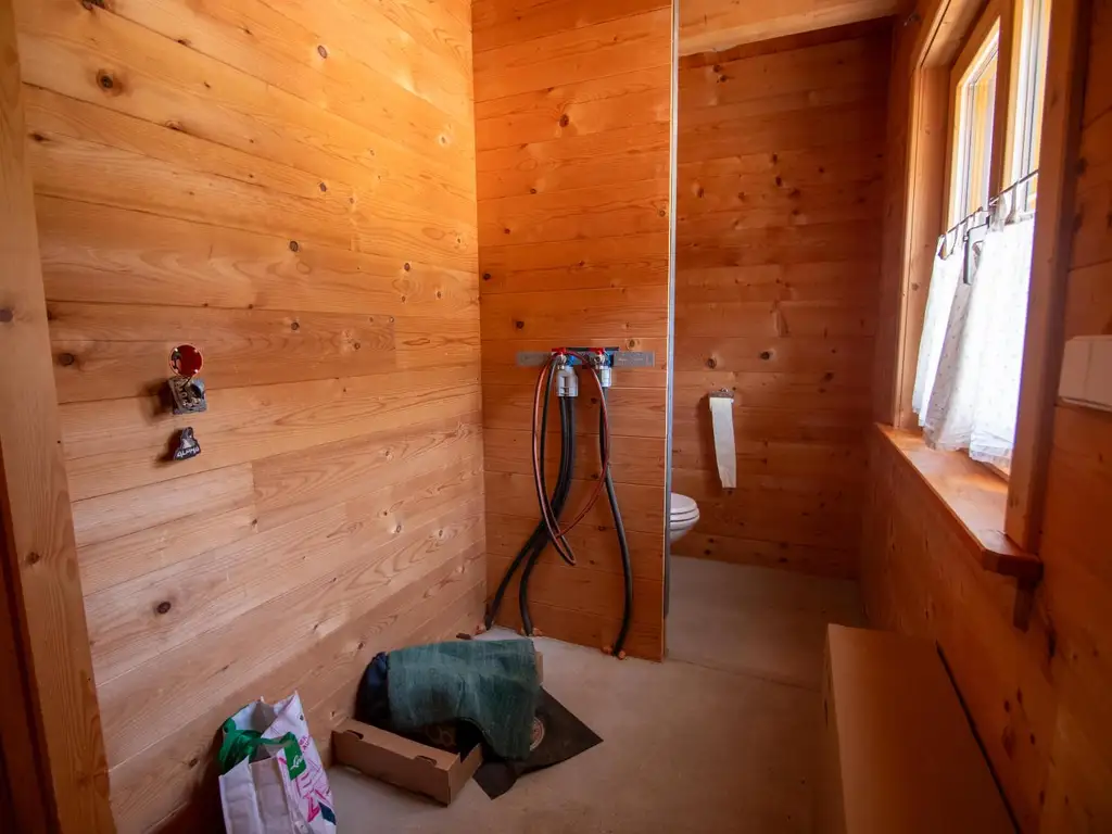 Schönes Holzhaus in absolut ruhiger Waldrandlage