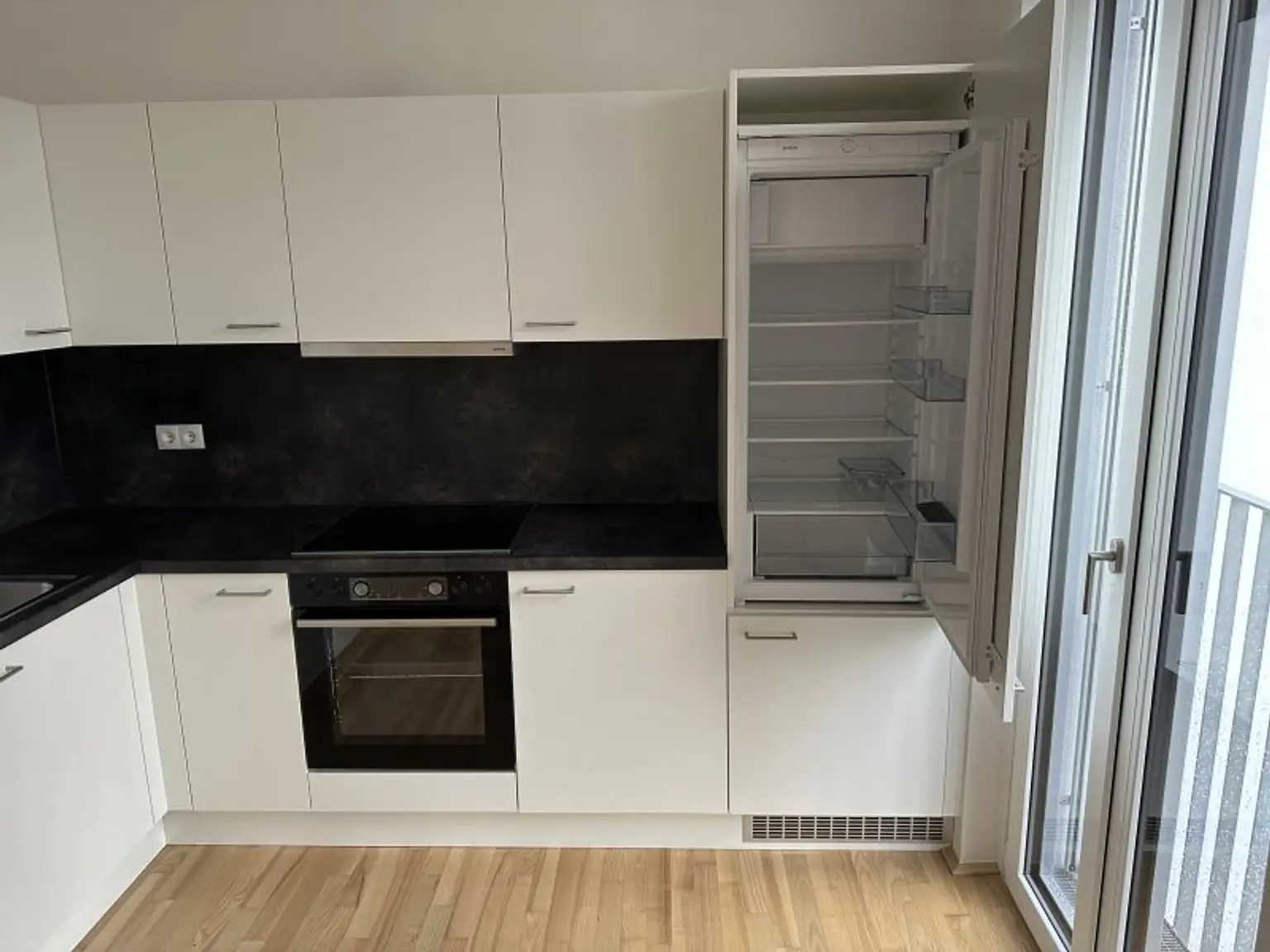 Tolle 3-Zimmer Wohnung mit zentraler Begehbarkeit in begehrter Lage - THEOS Willkommen im Park