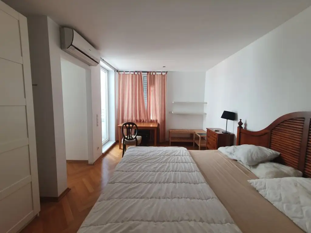 DACHTERRASSENMIETE, Nähe Börse / Rudolfsplatz - teilmöbliert