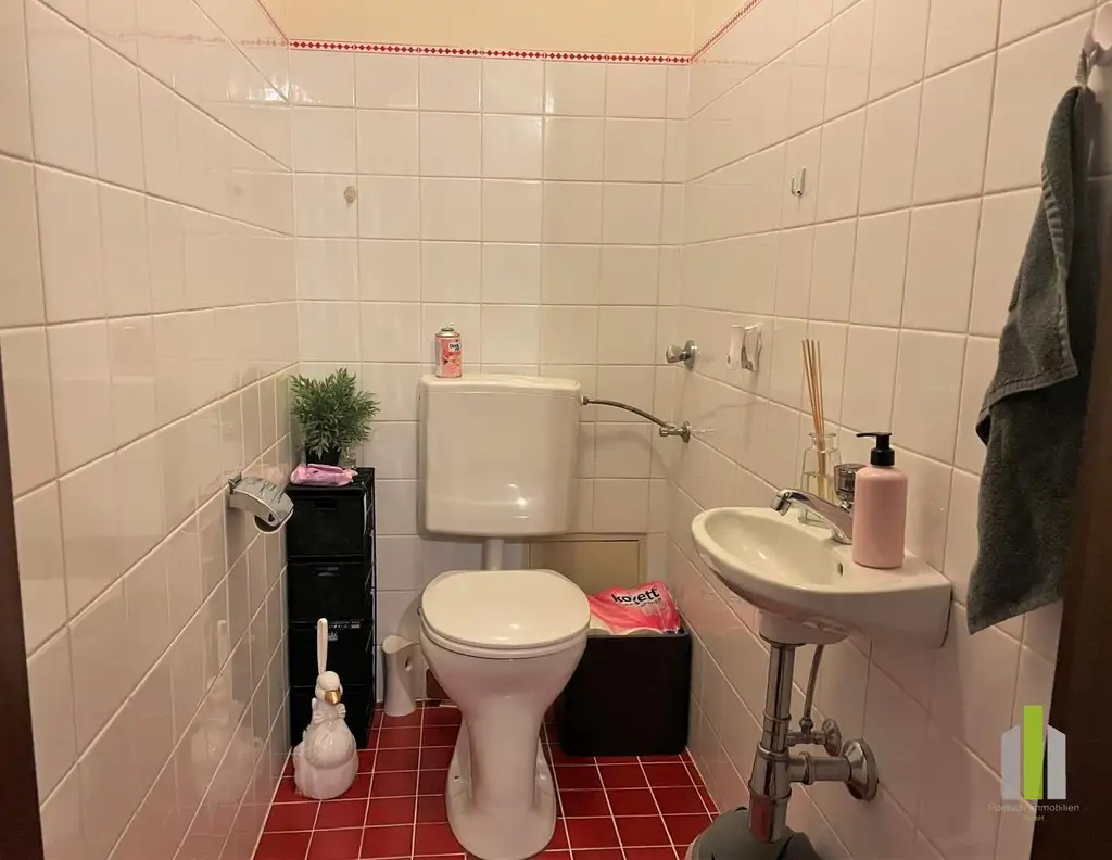 Charmante Dachgeschoss-Wohnung im Zentrum von Gröbming
