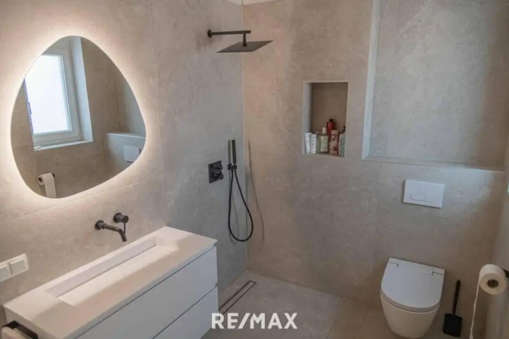 Stilvolles Designhaus - Architektur trifft Komfort