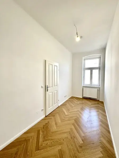 Stilvoller Rückzugsort mit Charme! Sanierte 2-Zimmer-Altbauwohnung in 1150 Wien nahe der U3-Station Hütteldorfer Straße