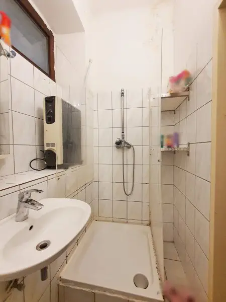 ++NEU++ Wohnen nach Wunsch: 93 m² Altbau-Traum zum Sanieren – Perfekt für Eigennutzer!  NÄHE AUGARTEN