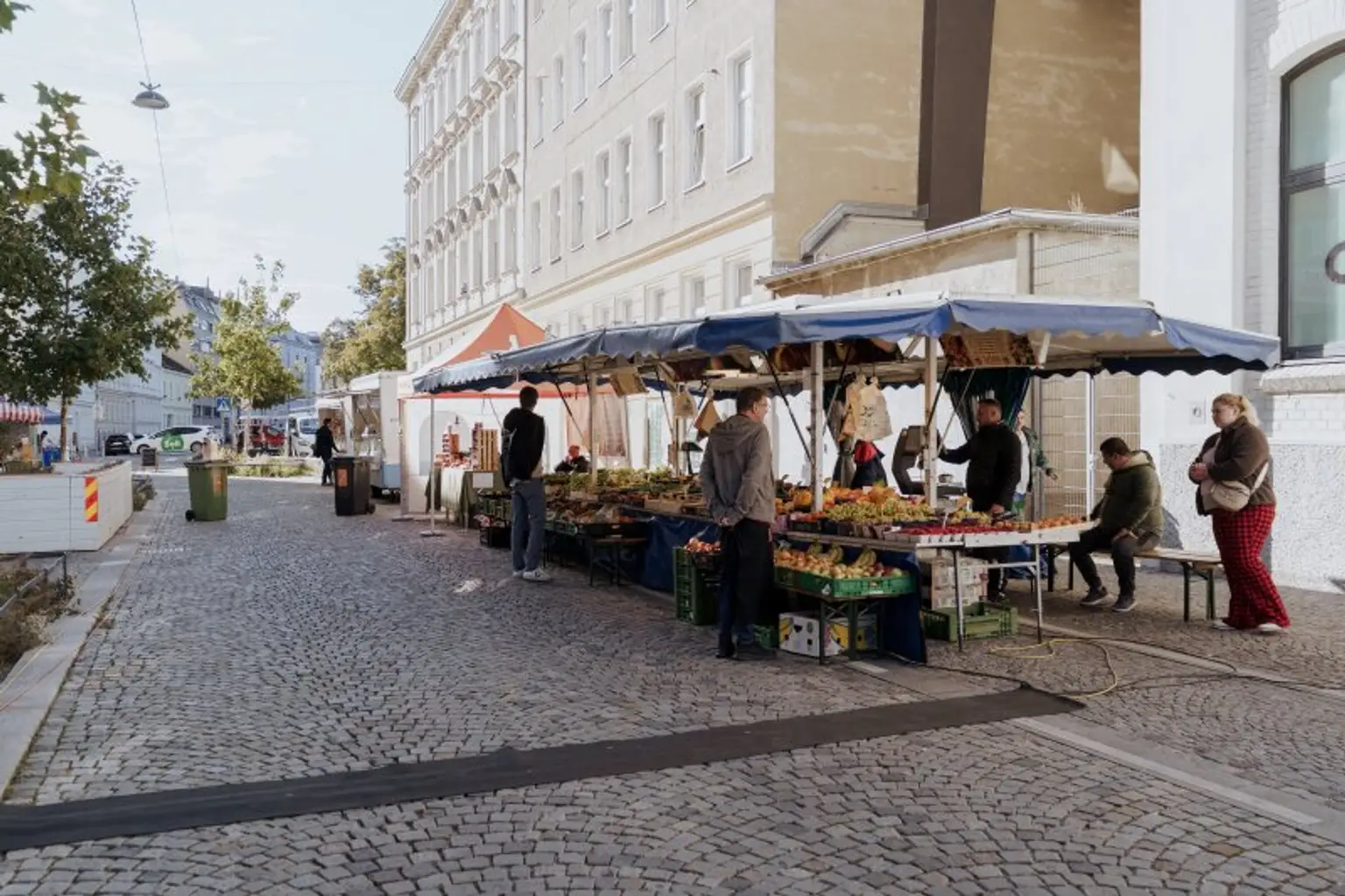 Schöne klimatisierte 3 Zimmer Maisonettewohnung im Dachgeschoß