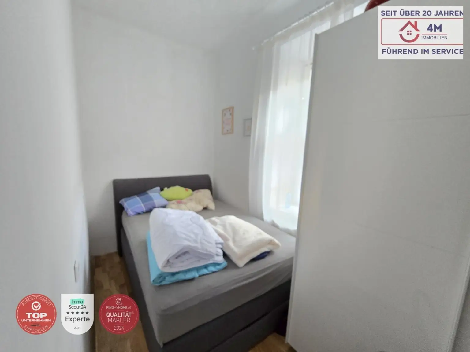 Topsanierte Altbauwohnung in Ruhelage aber Zentral