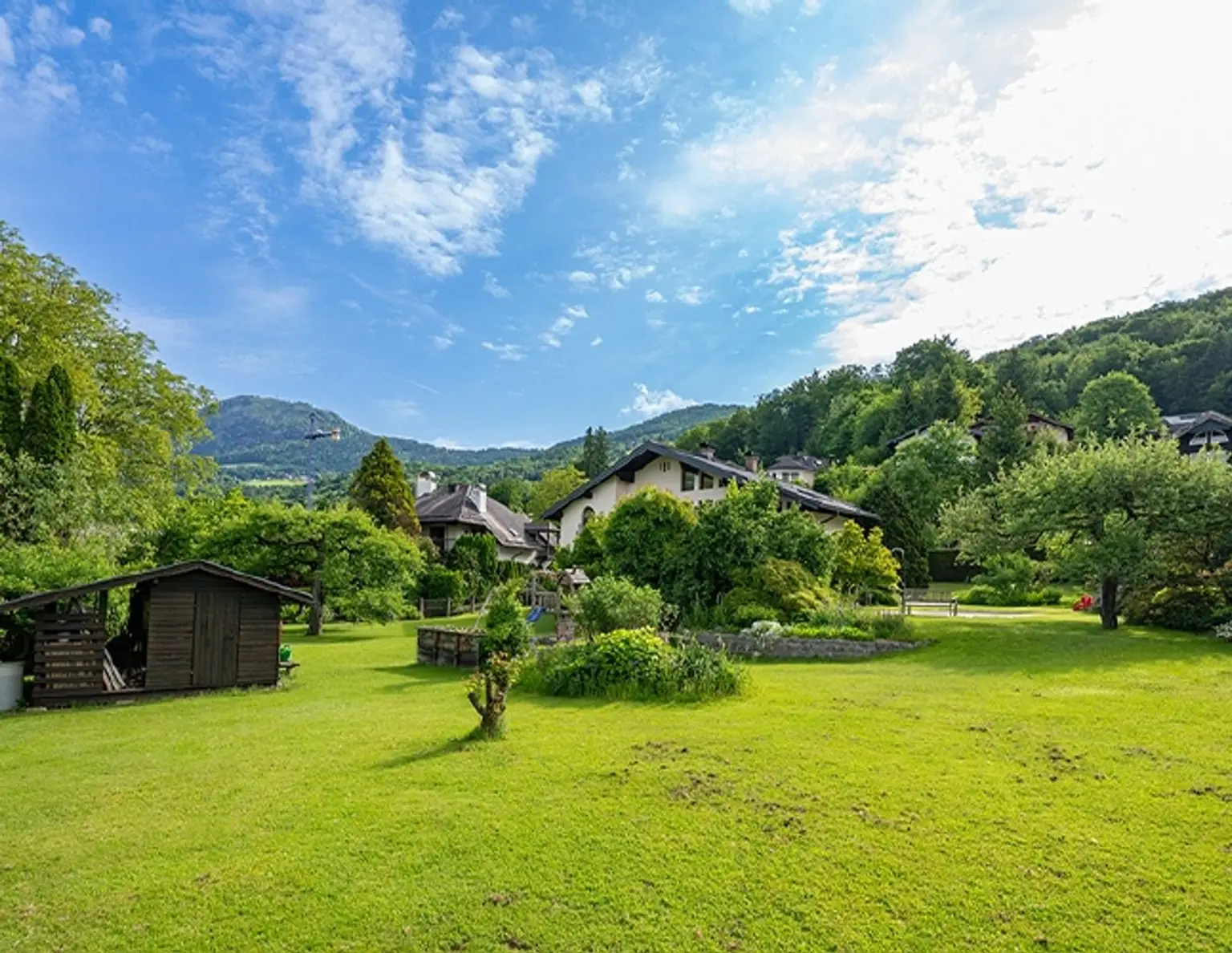 Villengrundstück Blütezeit