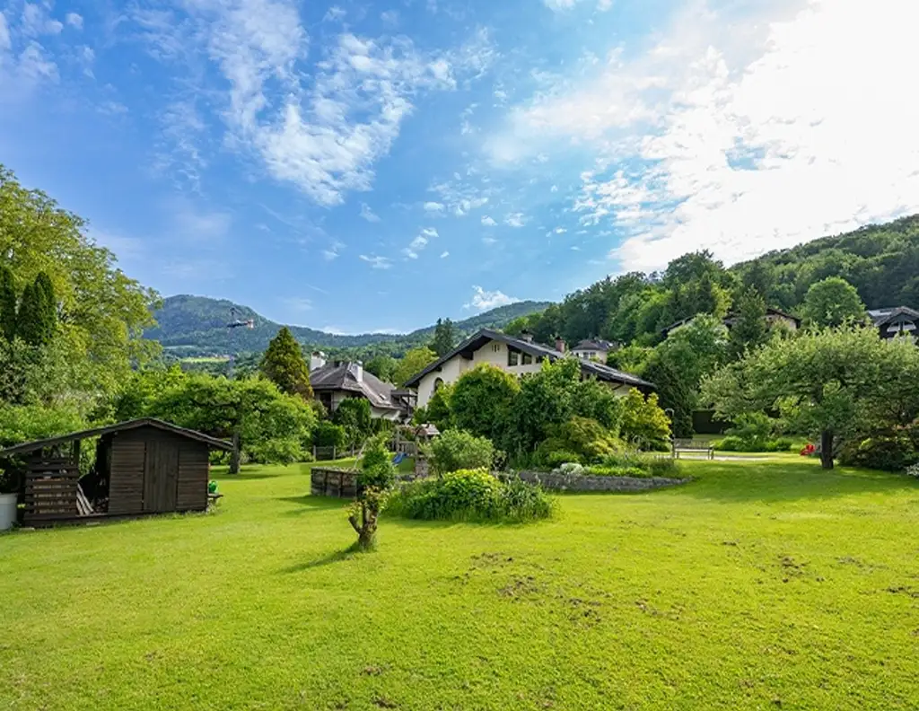 Villengrundstück Blütezeit