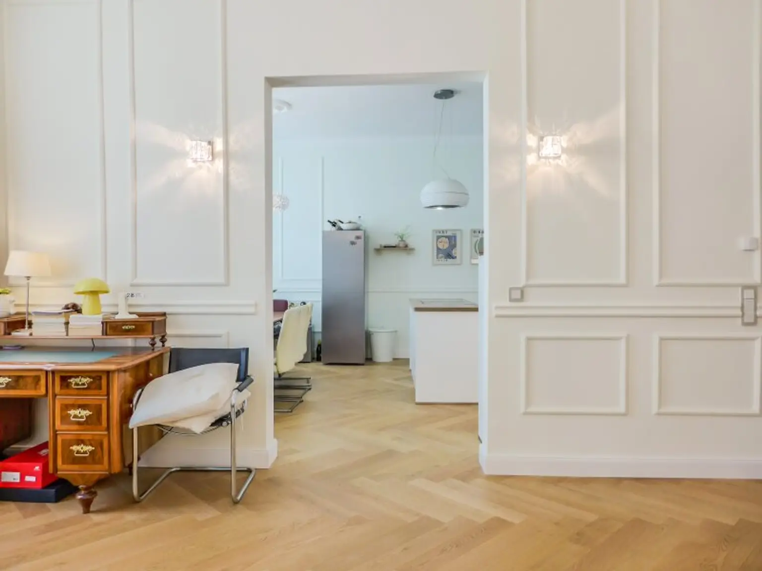 Klassischer Altbau trifft modernes Raumkonzept - 4 Zimmer-Wohntraum nahe Wien Mitte