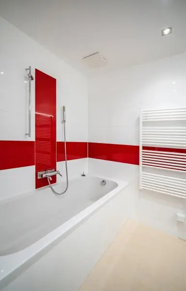 2-Zimmer-Wohnung mit Loggia auf der Mariahilfer Straße - bei U3/U6 Station Westbahnhof