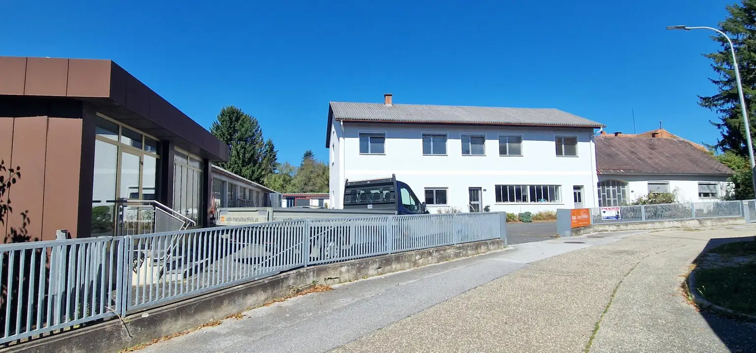 Betriebsbereites Objekt mit Produktionshalle, Werkstätten, Lagerräume und Büros. Flexible Nutzung, in Rudersdorf Nähe Fürstenfeld