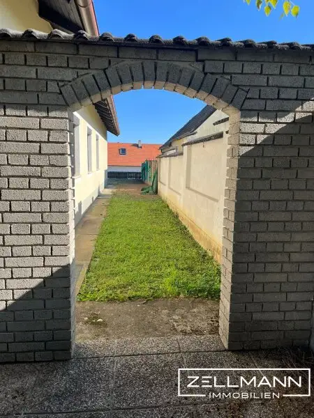 Viel Platz, viele Möglichkeiten – großzügiges Einfamilienhaus | ZELLMANN IMMOBILIEN