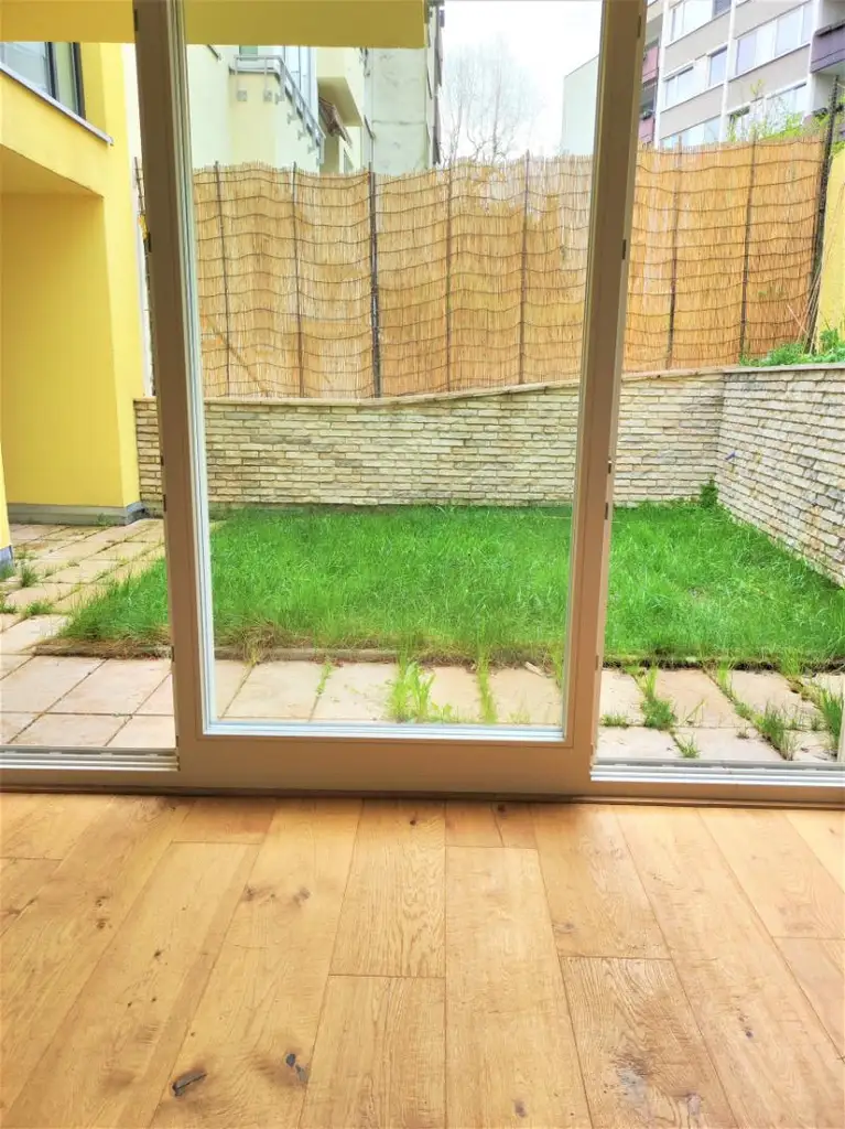 Barrierefreie, sehr sonnige Gartenwohnung mit 4 Zimmer - In bester und sehr beliebter Wohngegend im grünen Ober St. Veit.