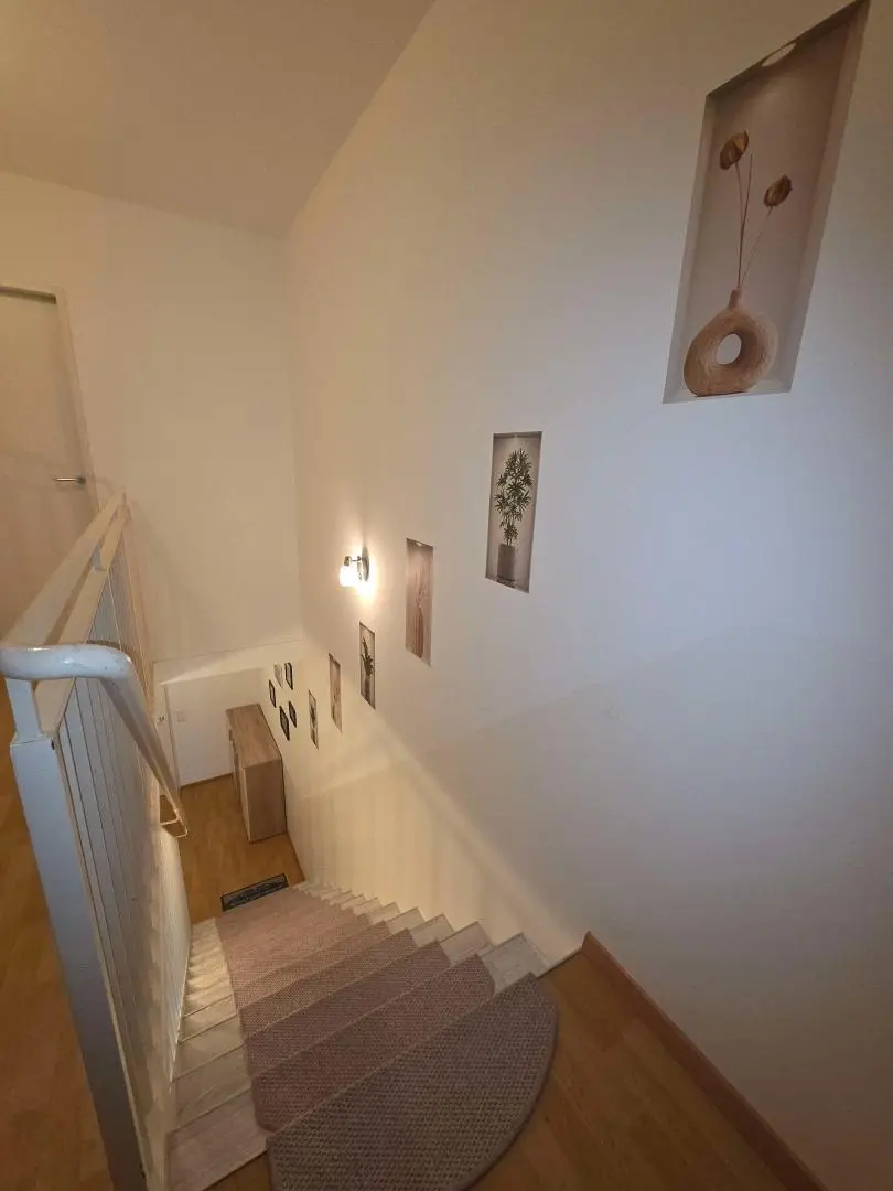 Schicke Gartenmaisonette mit Loggien, Balkon und Garage