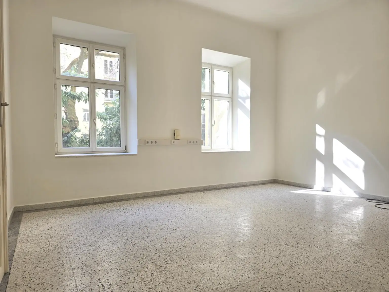 Neubaugasse Obj.3321 e