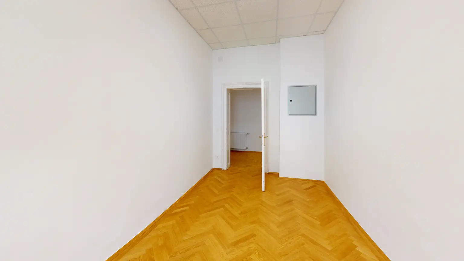 Modern sanierte Bürofläche – 6 Zimmer & Erweiterungsmöglichkeit bis ca. 600 m²