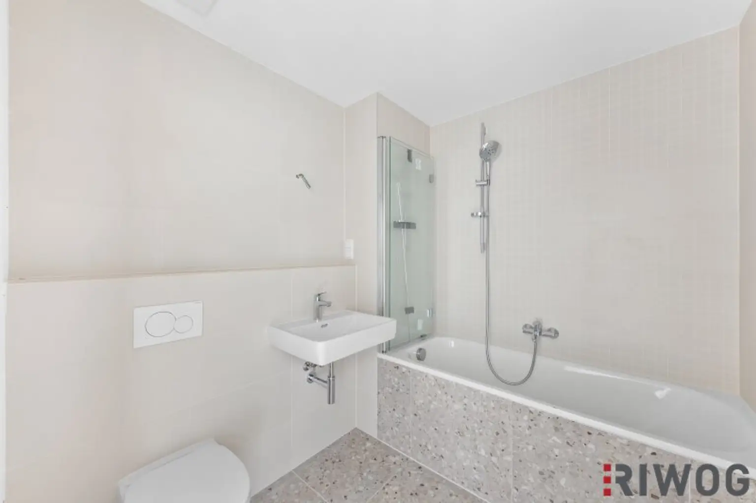 4-Zimmer Maisonette mit Balkon, Terrasse und Hochwertiger Ausstattung