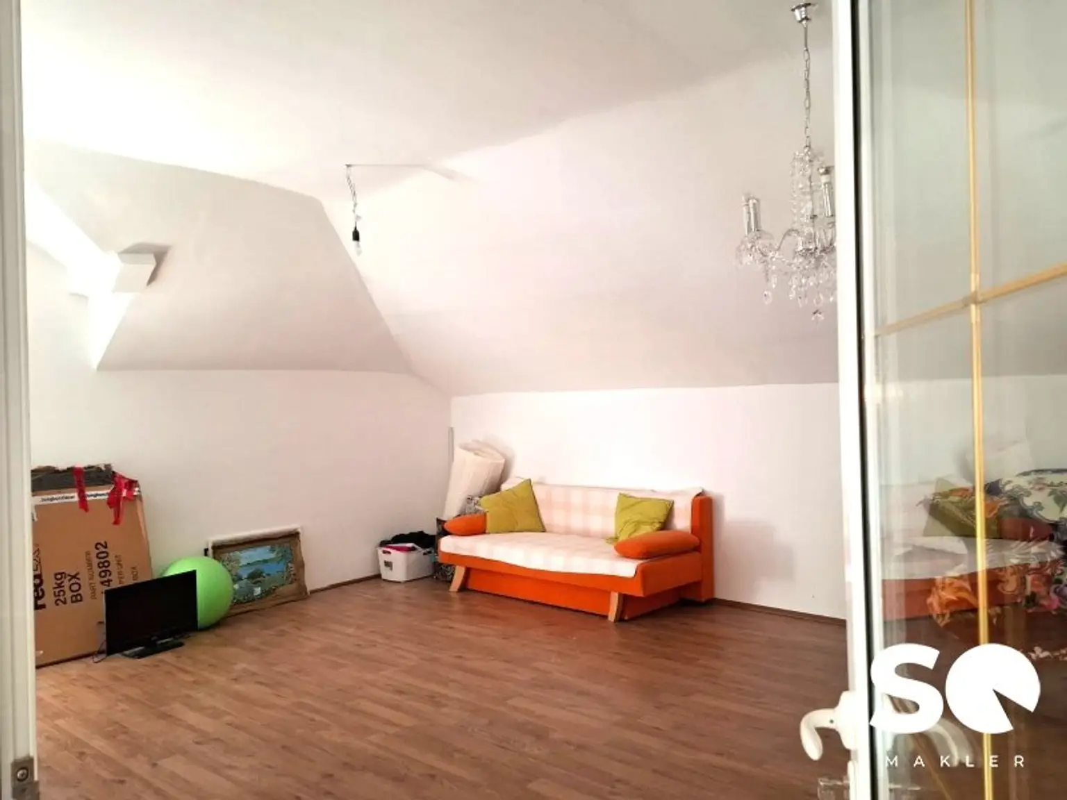 #SQ - UNTERFRAUENHAID: NEUWERTIGES EINFAMILIENHAUS IN TOP LAGE MIT GARTEN