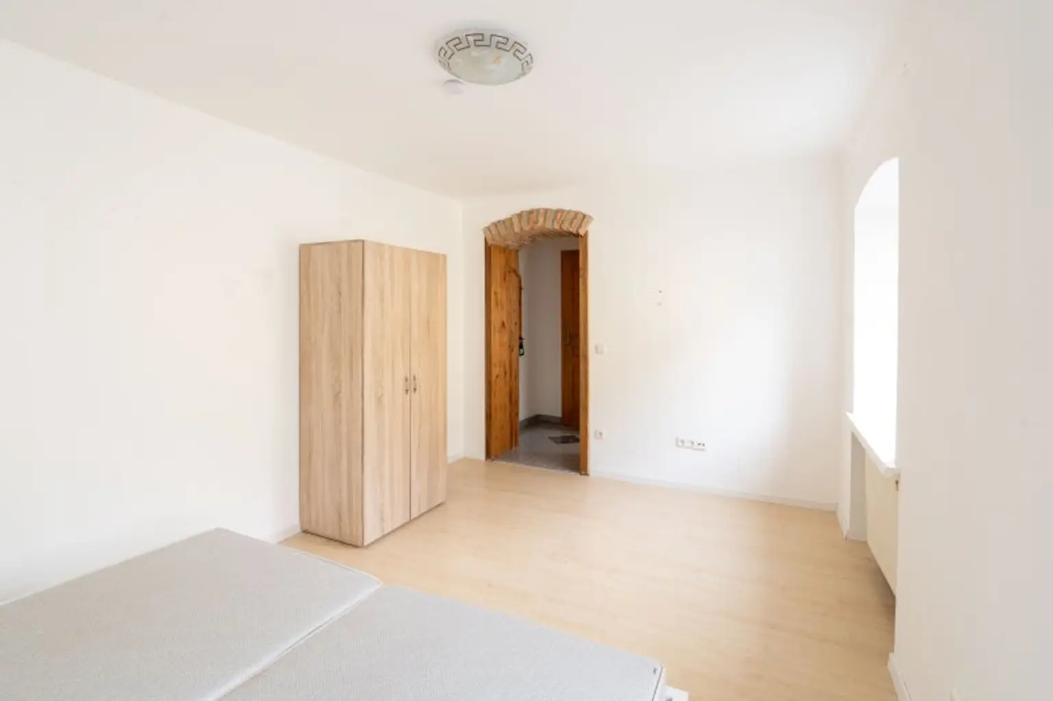 Neuhofen an der Krems, Haus mit Kleinwohnungen und Zimmer zu kaufen! PROVISIONSFREI