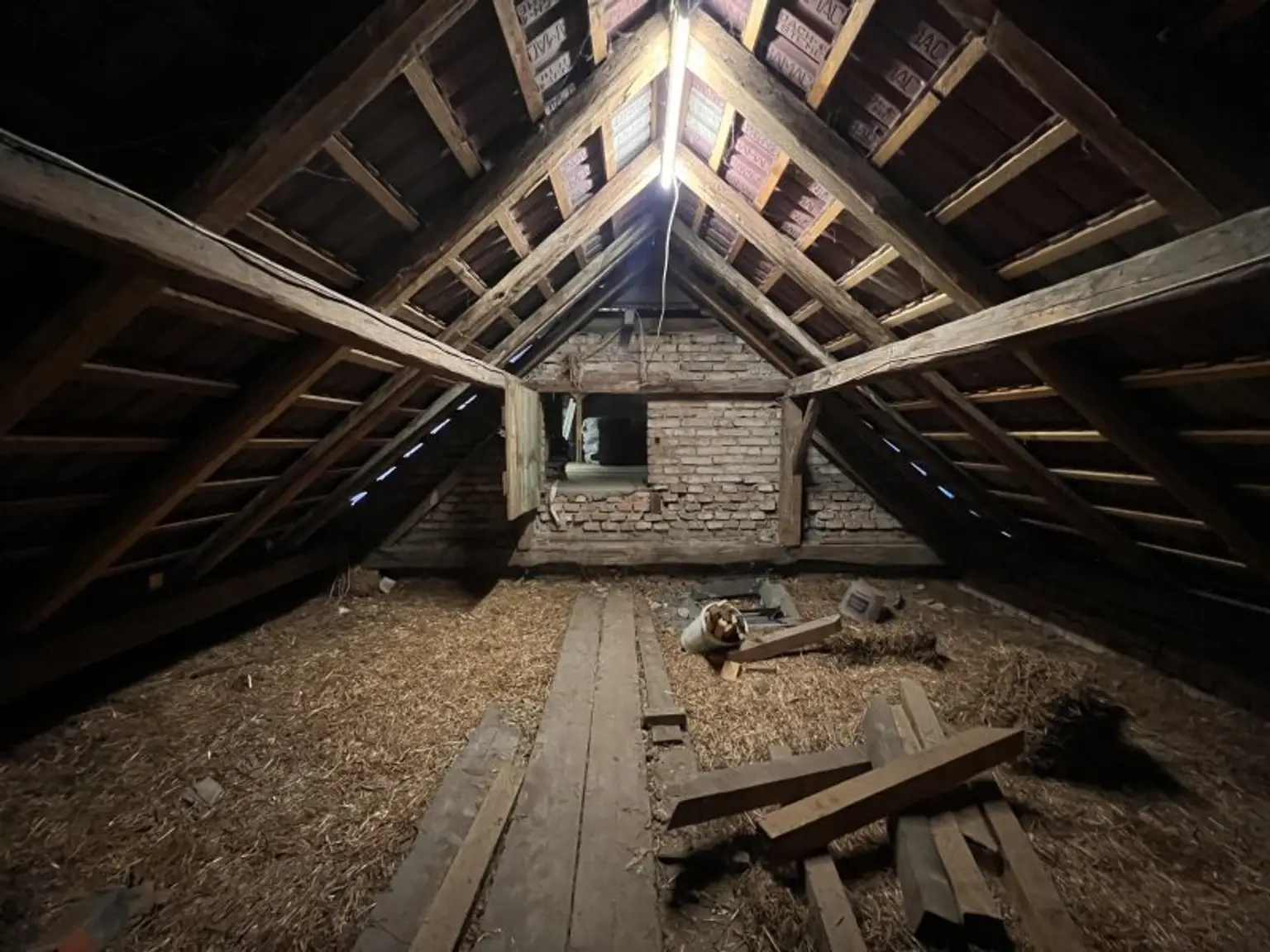 NOTVERKAUF !! Klein-Harras, renoviertes Multifunktionshaus, 30 Minuten von Wien Donaustadt