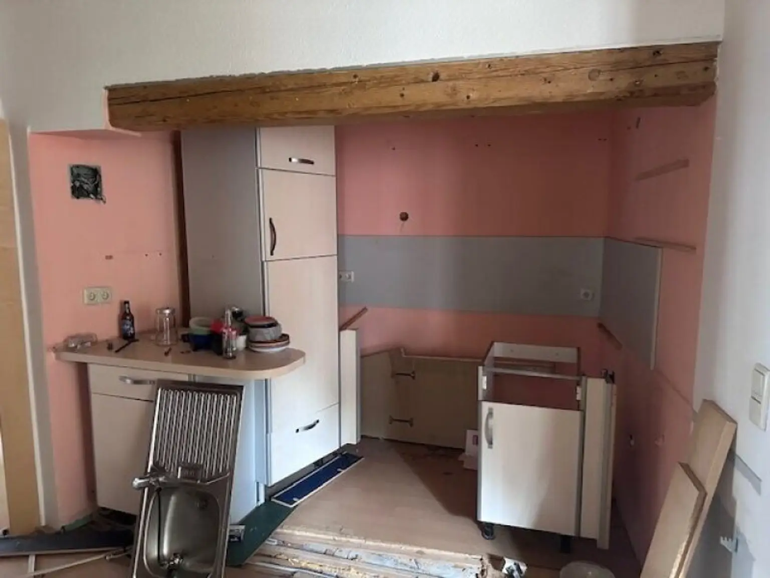 Bewilligtes Altbauprojekt mit Dachausbau direkt am Rochusmarkt