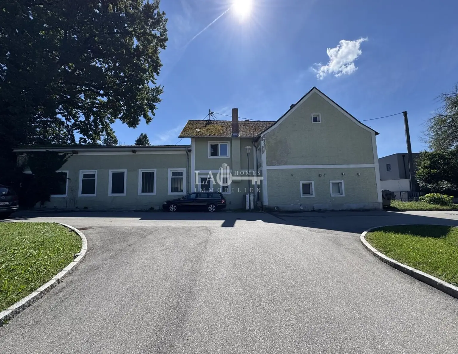 Optimale Gewerbeimmobilie im Kerngebiet von 4063 Neubau - Vielseitige Nutzungsmöglichkeiten!