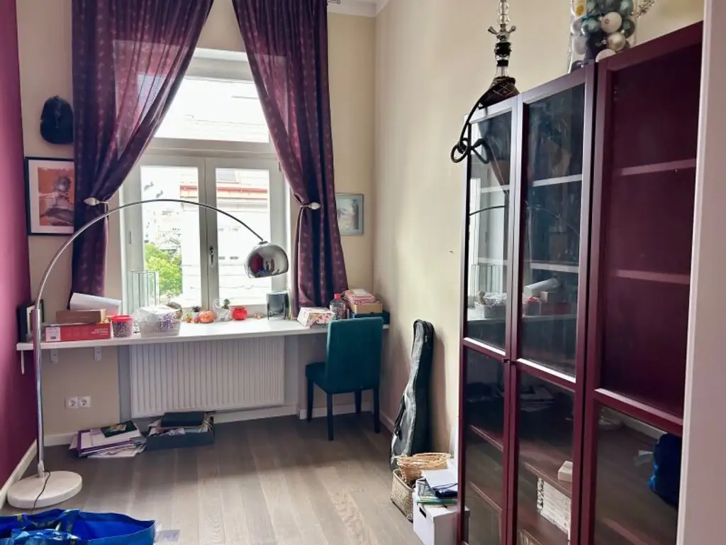 Helle, großzügige Wohnung eines stilvoll sanierten Altbauhauses – Ihr neues Zuhause in 1120 Wien!