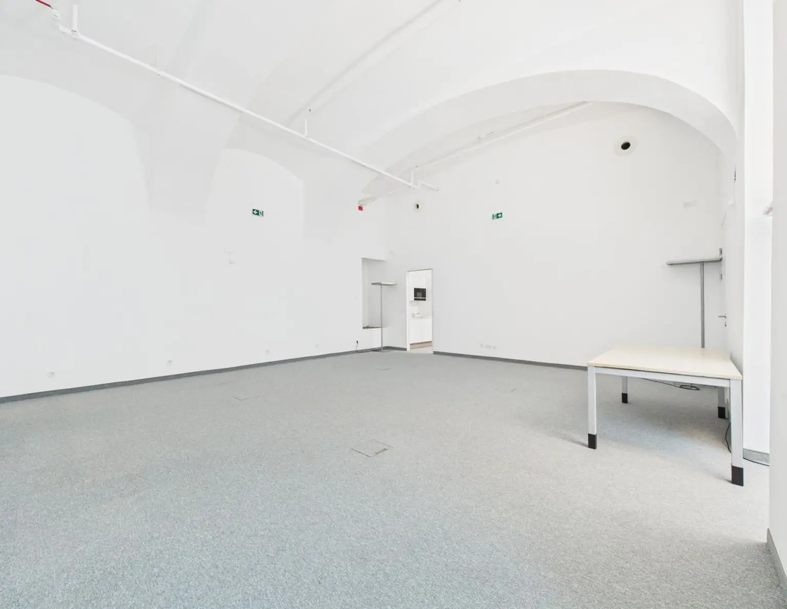 Geschäfts-/Galerie- Bürofläche mit ca. 74 m² in Toplage der Linzer Innenstadt